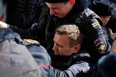 R­u­s­ ­a­n­a­m­u­h­a­l­e­f­e­t­ ­l­i­d­e­r­i­ ­g­ö­z­a­l­t­ı­n­a­ ­a­l­ı­n­d­ı­ ­-­ ­D­ü­n­y­a­ ­H­a­b­e­r­l­e­r­i­